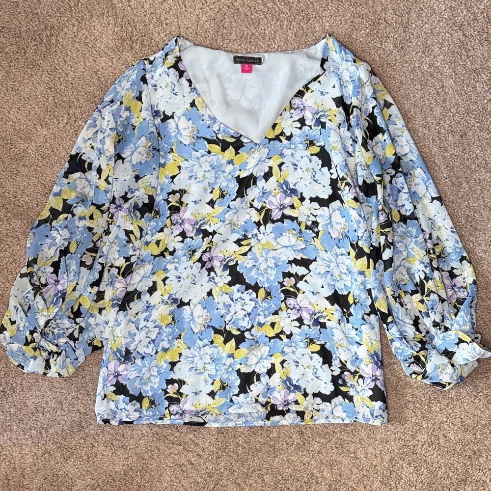 Vince Camuto Blue Floral V-Neck Blouse with Yellow Accents